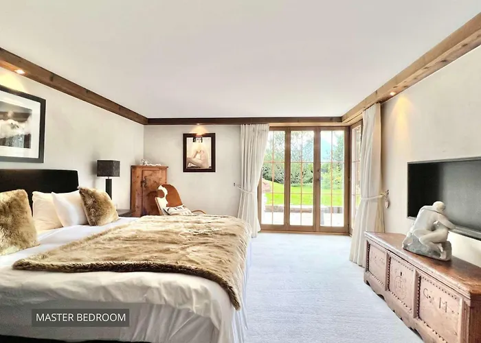 7-bedroom Private Pool And Stunning Views *