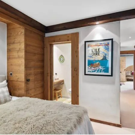 Holiday home 7-bedroom Private Pool And Stunning Views