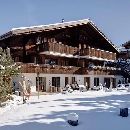 Dom wakacyjny 7-bedroom Private Pool And Stunning Views Gstaad